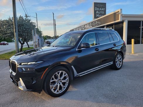 Used 2026 BMW X7 xDrive40i AWD/4WD image 1
