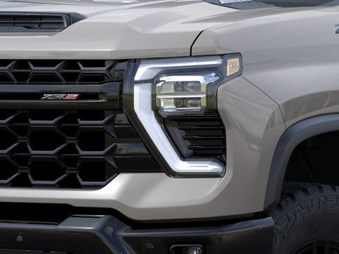 New 2026 Chevrolet Silverado 2500 ZR2 w/ LPO, Dark Essentials Package AWD/4WD image 10