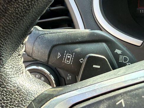 Used 2019 Ford Edge SEL w/ Equipment Group 201A AWD/4WD image 22