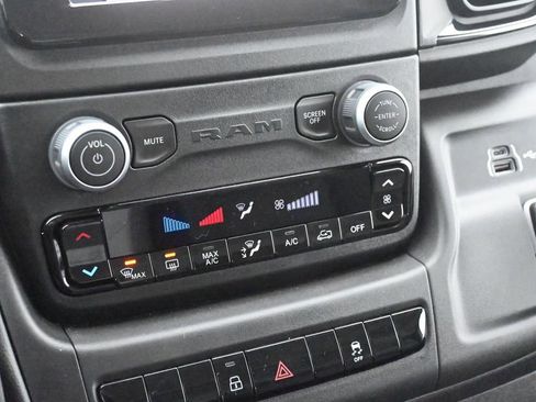 New 2024 RAM ProMaster 3500 w/ Convenience Group image 21