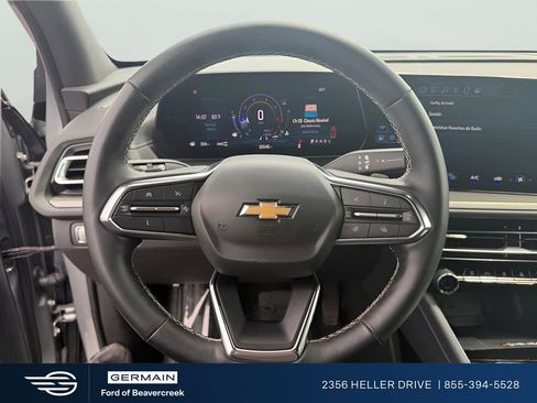 Used 2024 Chevrolet Traverse LT AWD/4WD image 16