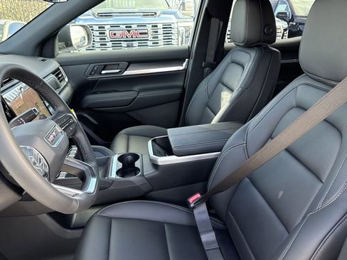 New 2026 GMC Terrain Elevation w/ Elevation Premium Package image 5