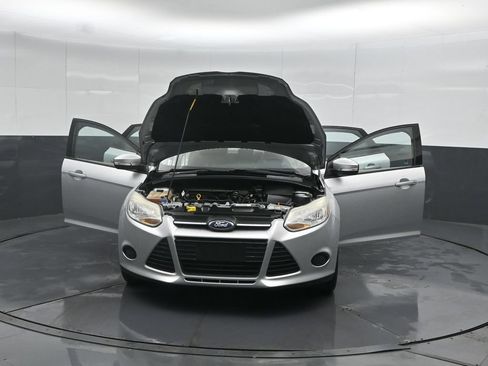 Used 2013 Ford Focus SE FWD image 52