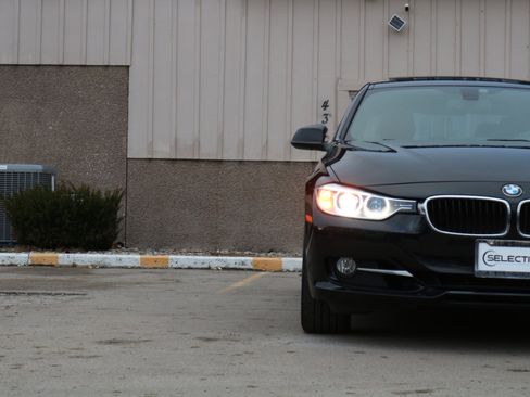 Used 2015 BMW 328i xDrive Sedan image 3