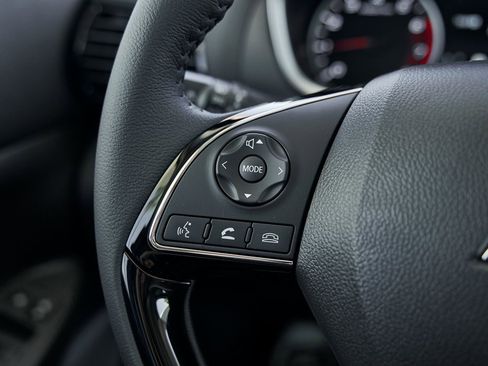 New 2026 Mitsubishi Eclipse Cross SE image 39