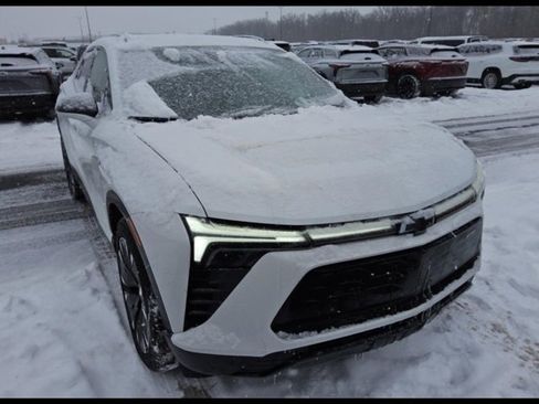 Certified 2024 Chevrolet Blazer EV RS image 2