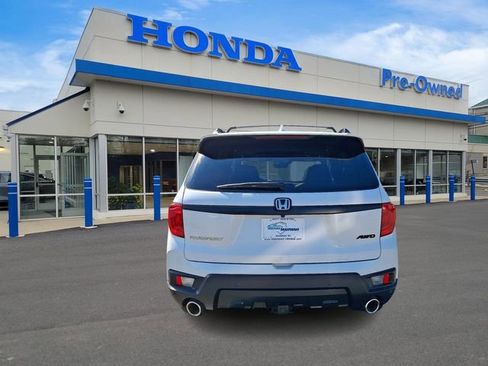 Used 2023 Honda Passport EX-L image 5