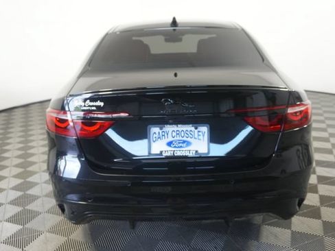 Used 2024 Jaguar XF R-Dynamic SE AWD/4WD image 4