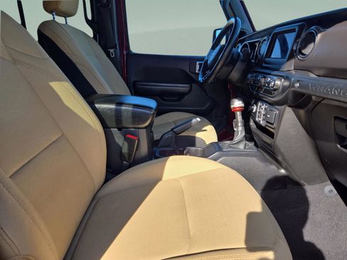 Used 2021 Jeep Wrangler Unlimited Sport image 44