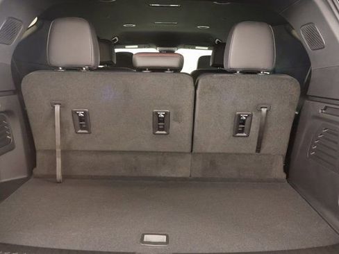 New 2026 Chevrolet Traverse Z71 w/ Driver Confidence Package image 25