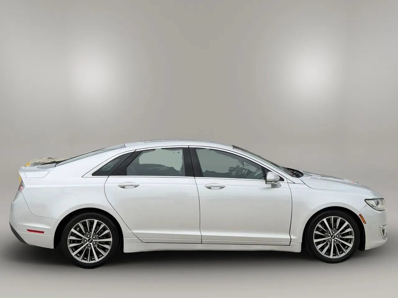 Used 2017 Lincoln MKZ Select w/ Climate Package AWD/4WD image 10