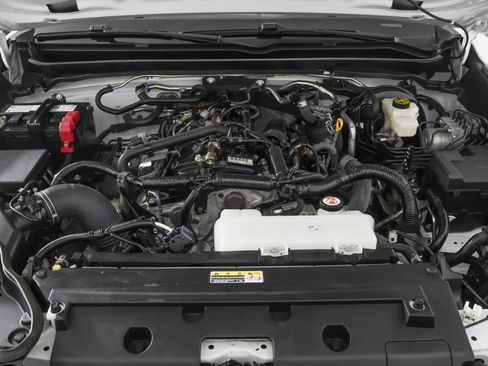 Used 2024 Toyota Tacoma SR RWD image 40