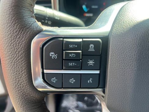 New 2025 Ford F350 King Ranch w/ Chrome Package image 18