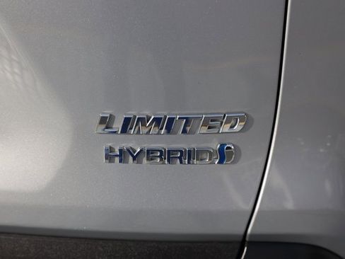 Used 2020 Toyota RAV4 Limited image 54