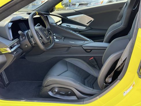 Used 2023 Chevrolet Corvette Stingray Premium Cpe w/ Z51 Performance Package RWD image 11