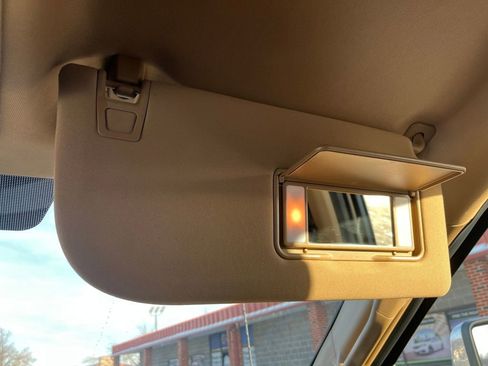 Used 2022 Ford F250 Lariat w/ Chrome Package image 82