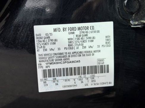 Certified 2023 Ford Explorer Platinum w/ Technology Package AWD/4WD image 26