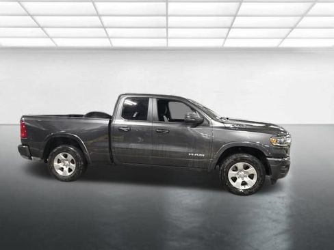 Used 2025 RAM 1500 Big Horn AWD/4WD image 3