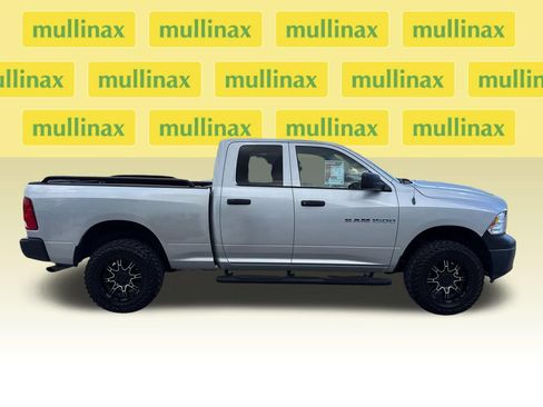 Used 2012 RAM 1500 ST RWD image 2