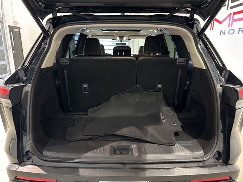 Used 2024 INFINITI QX60 Pure image 27