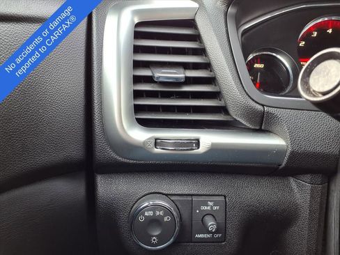 Used 2016 GMC Acadia SLE image 27