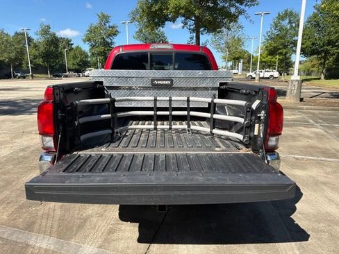 Used 2023 Toyota Tacoma SR5 RWD image 14