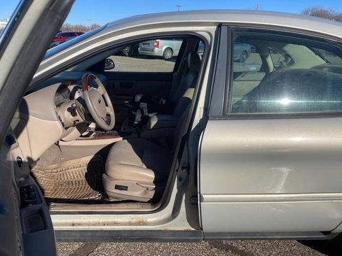Used 2006 Ford Taurus SEL image 21