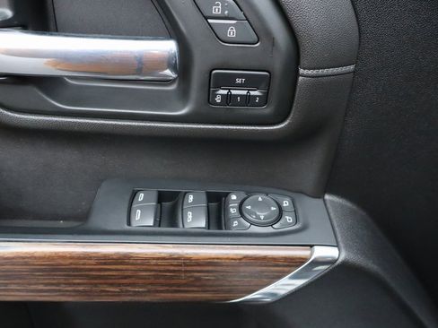 Used 2023 Chevrolet Silverado 3500 High Country w/ Z71 Off-Road Package image 15