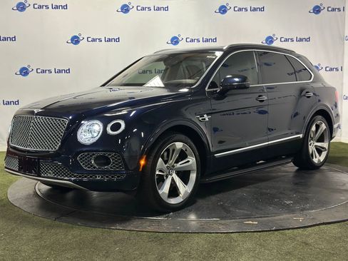 Used 2017 Bentley Bentayga AWD/4WD image 6