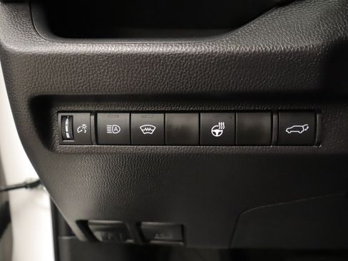 Used 2025 Toyota RAV4 XLE w/ Convenience Package AWD/4WD image 19