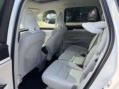 New 2025 Volvo EX90 Plus AWD/4WD image 13