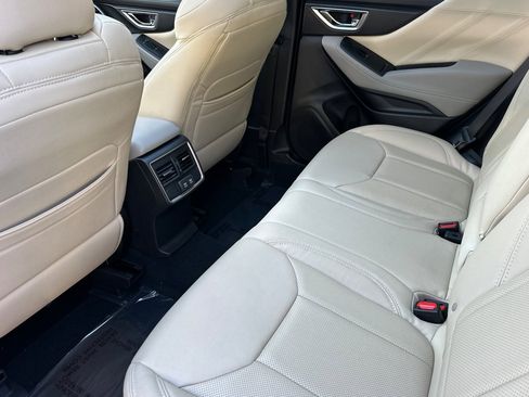 Used 2022 Subaru Forester Premium image 14