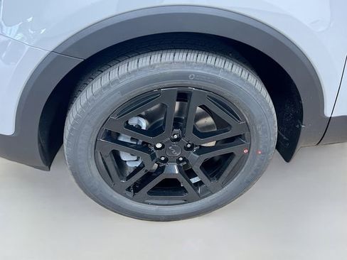 New 2025 Kia Telluride EX X-Line image 35