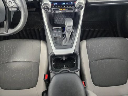 Used 2025 Toyota RAV4 XLE w/ Convenience Package FWD image 25
