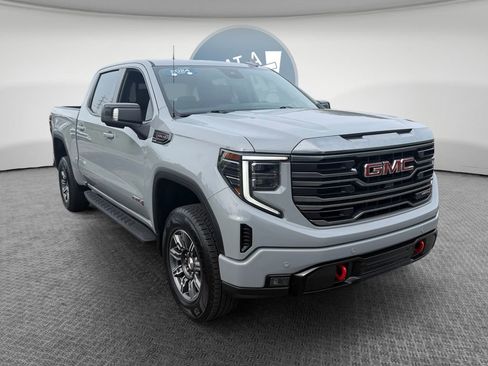 Certified 2024 GMC Sierra 1500 AT4 w/ Technology Package AWD/4WD image 1