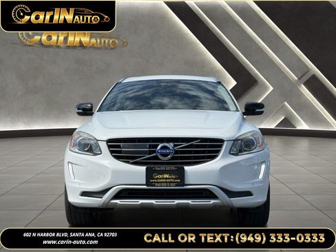 Used 2017 Volvo XC60 T5 Dynamic w/ Preferred Option Package AWD/4WD image 2