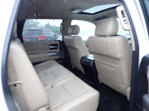 Used 2018 Toyota Sequoia Limited w/ Safety & Convenience Package AWD/4WD image 13