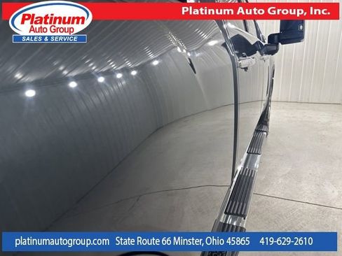 Used 2022 GMC Sierra 2500 Denali w/ Denali Ultimate Package image 11