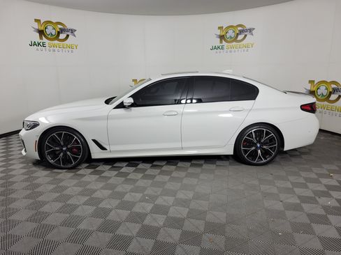 Used 2023 BMW M550i xDrive w/ Executive Package AWD/4WD image 2