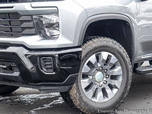 New 2026 Chevrolet Silverado 2500 Custom w/ Custom Convenience Package image 4