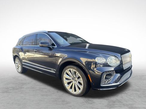 Used 2023 Bentley Bentayga Extended Wheelbase image 8
