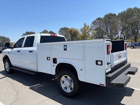 Used 2024 RAM 2500 Tradesman w/ Snow Chief Group AWD/4WD image 7