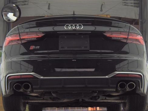 Used 2022 Audi S5 Premium Plus image 8
