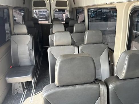 Used 2017 Mercedes-Benz Sprinter 3500 image 11