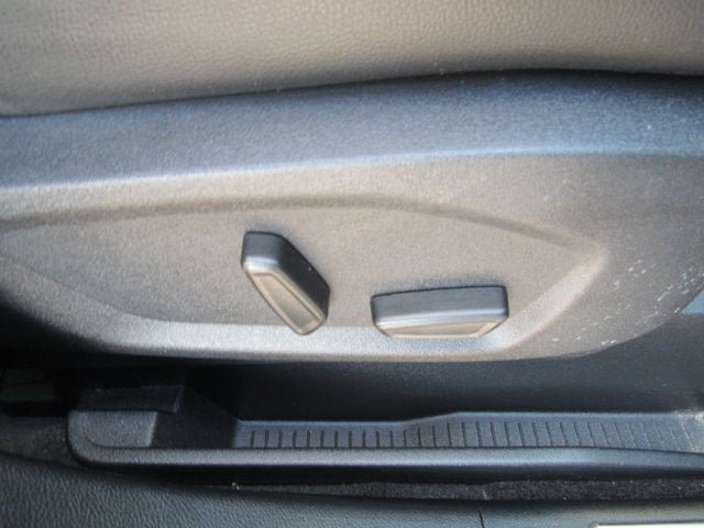 Used 2024 Ford Edge Titanium w/ Equipment Group 301A AWD/4WD image 30
