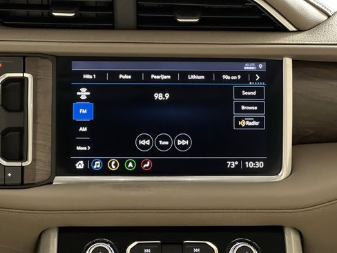 Used 2021 GMC Yukon XL Denali image 18