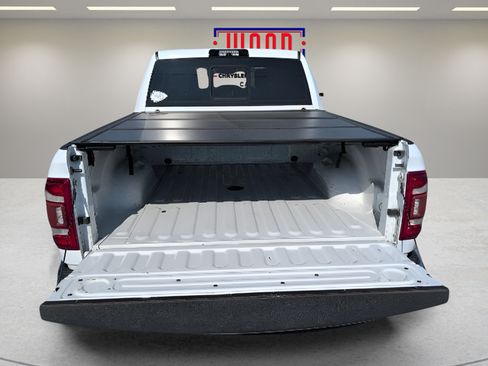 Used 2023 RAM 2500 Laramie AWD/4WD image 9