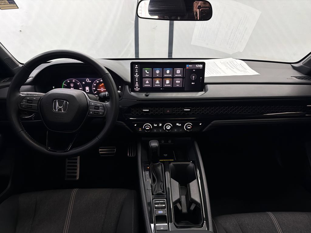Used 2025 Honda Accord Sport image 22