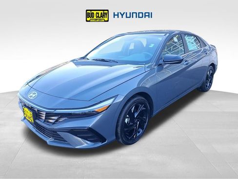 New 2026 Hyundai Elantra SEL Sport Premium FWD image 1