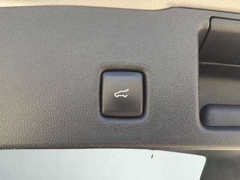 Used 2024 Ford Escape ST-Line AWD/4WD image 31